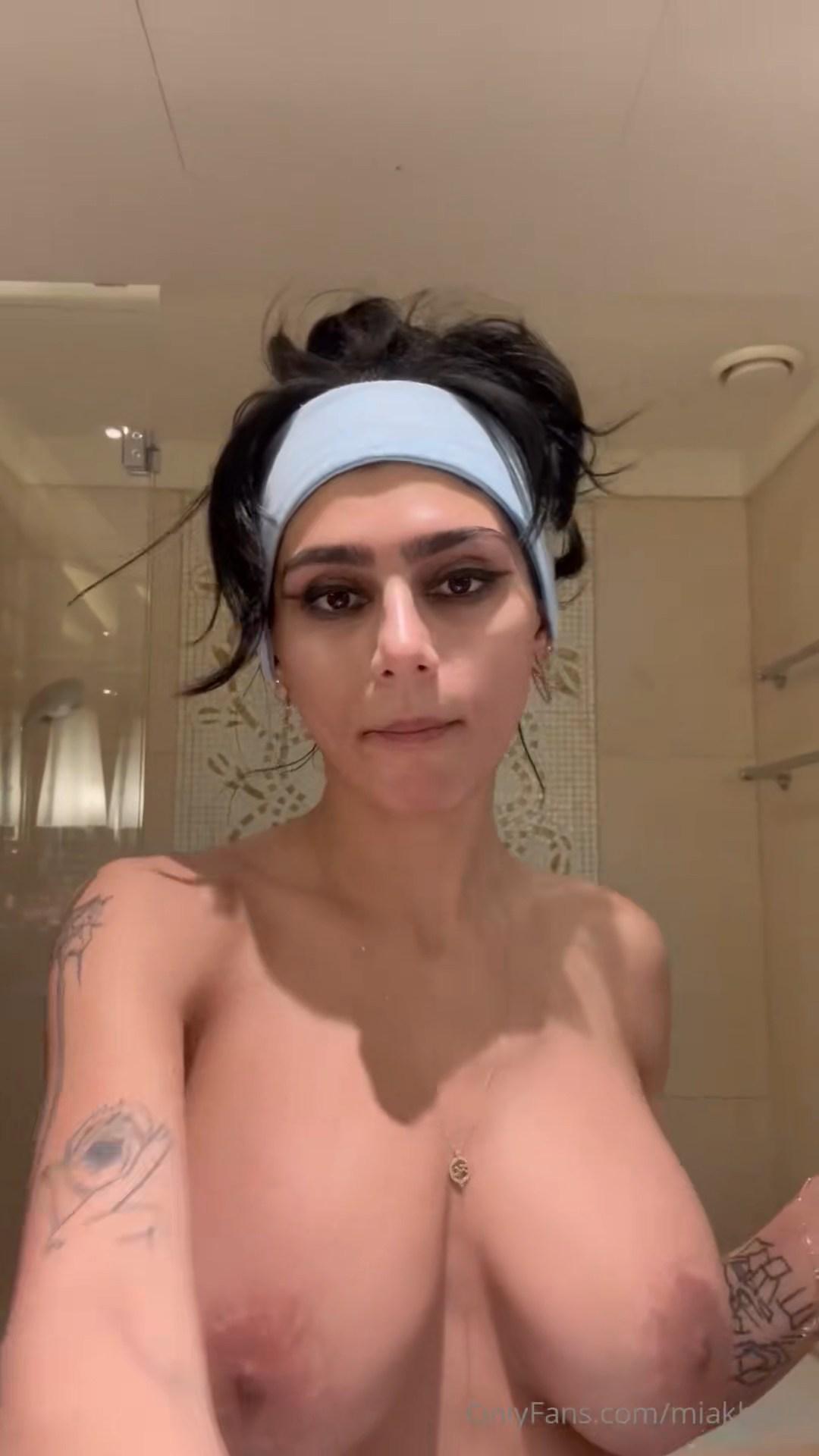 mia_khalifa_nude_face_wash_onlyfans_livestream_leaked-lcjexn mia khalifa nude face wash onlyfans livestream leaked