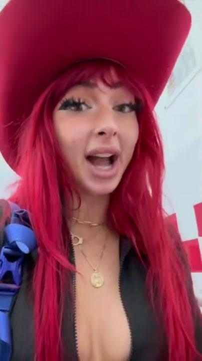 nala_ray_nude_gas_station_sex_onlyfans_video_leaked-pgeqiv nala ray nude gas station sex onlyfans video leaked pgeqiv
