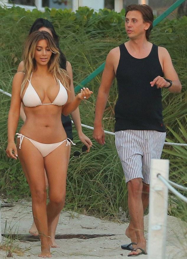 kim_kardashian_candid_bikini_beach_set_leaked-pzxsko-influencersgonewild kim kardashian candid bikini beach set leaked pzxsko influencersgonewild