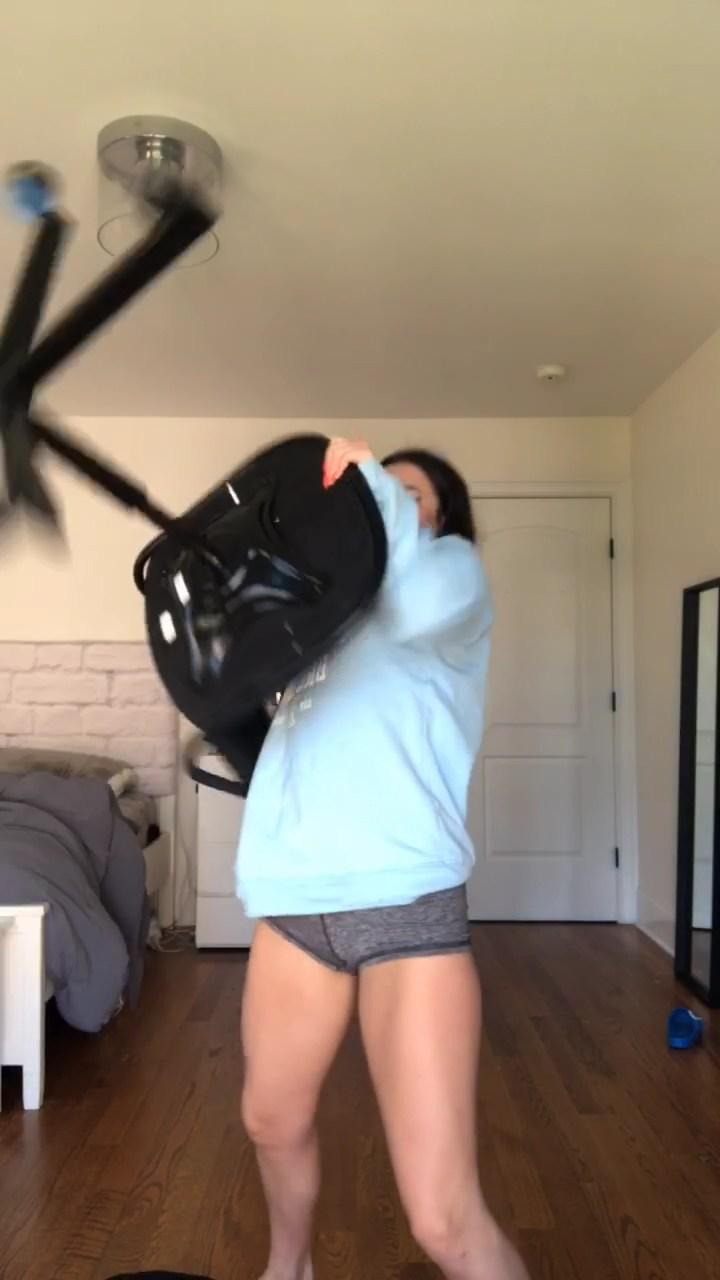 charli_damelio_biking_shorts_camel_toe_video_leaked-nxeach-influencersgonewild charli damelio biking shorts camel toe video leaked nxeach influencersgonewild