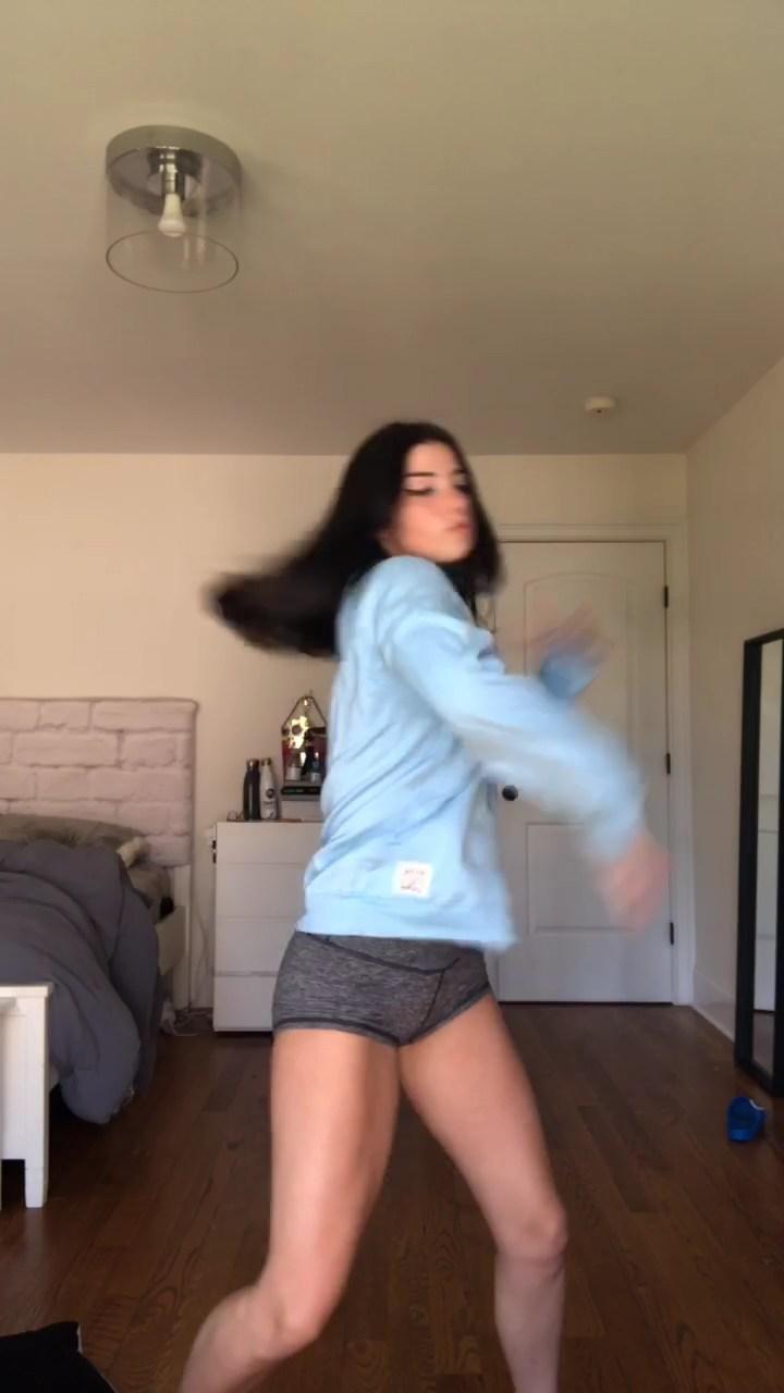 charli_damelio_biking_shorts_camel_toe_video_leaked-yemyvl-influencersgonewild charli damelio biking shorts camel toe video leaked yemyvl influencersgonewild